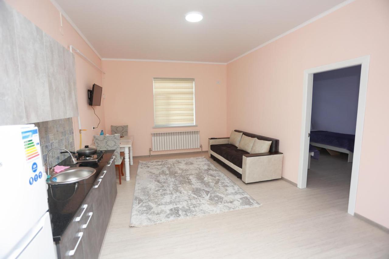 Apart House Turkistan ภายนอก รูปภาพ